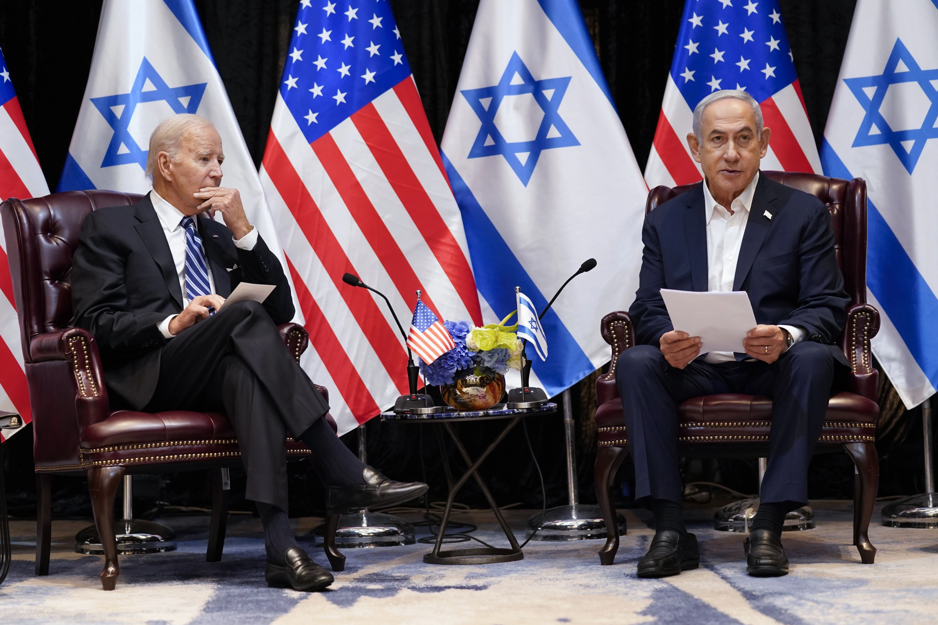 Biden firma la ley sobre la ayuda militar para Ucrania e Israel y un posible veto a TikTok